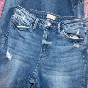 Altar’d State Low Rise~ Flare Women's Blue Distressed Jeans EUC/New